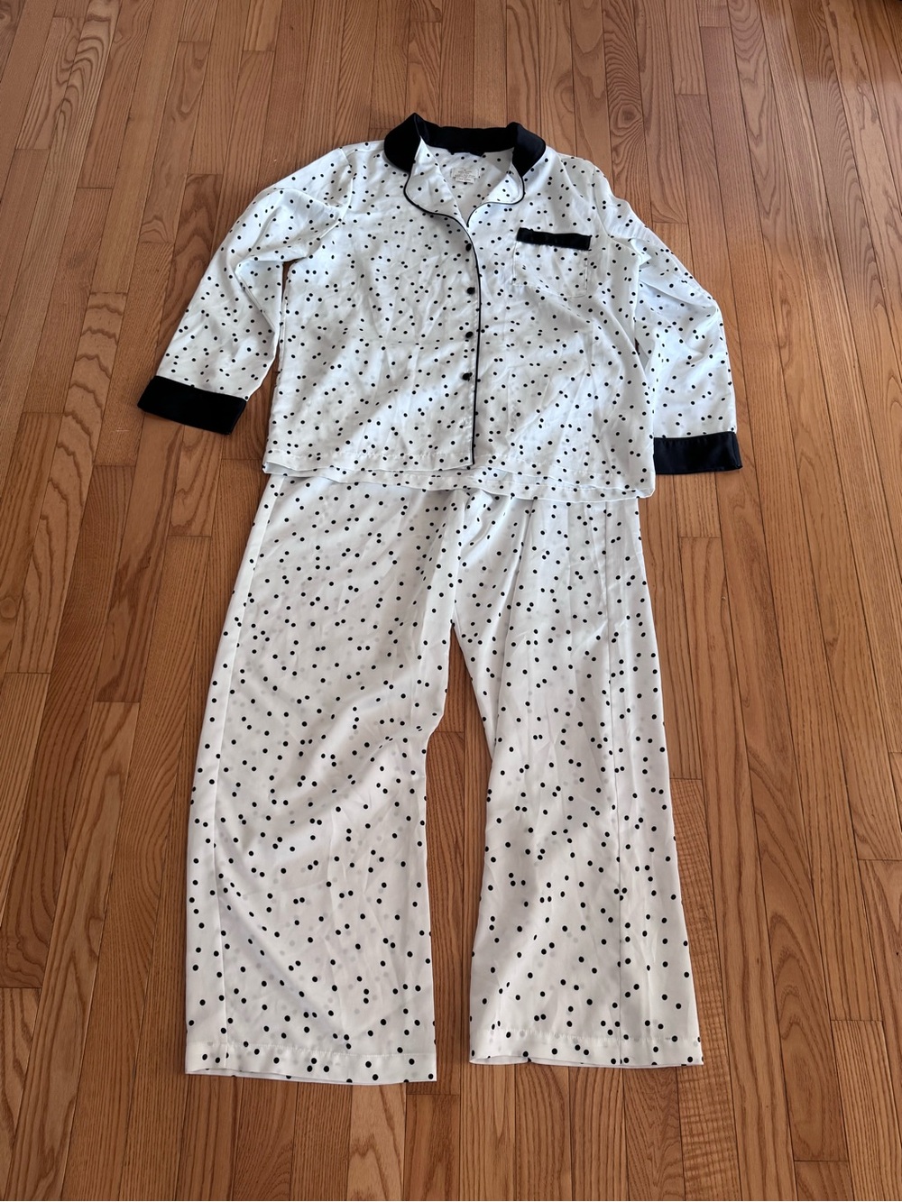 Kate Spade polka dots pajama set size Large